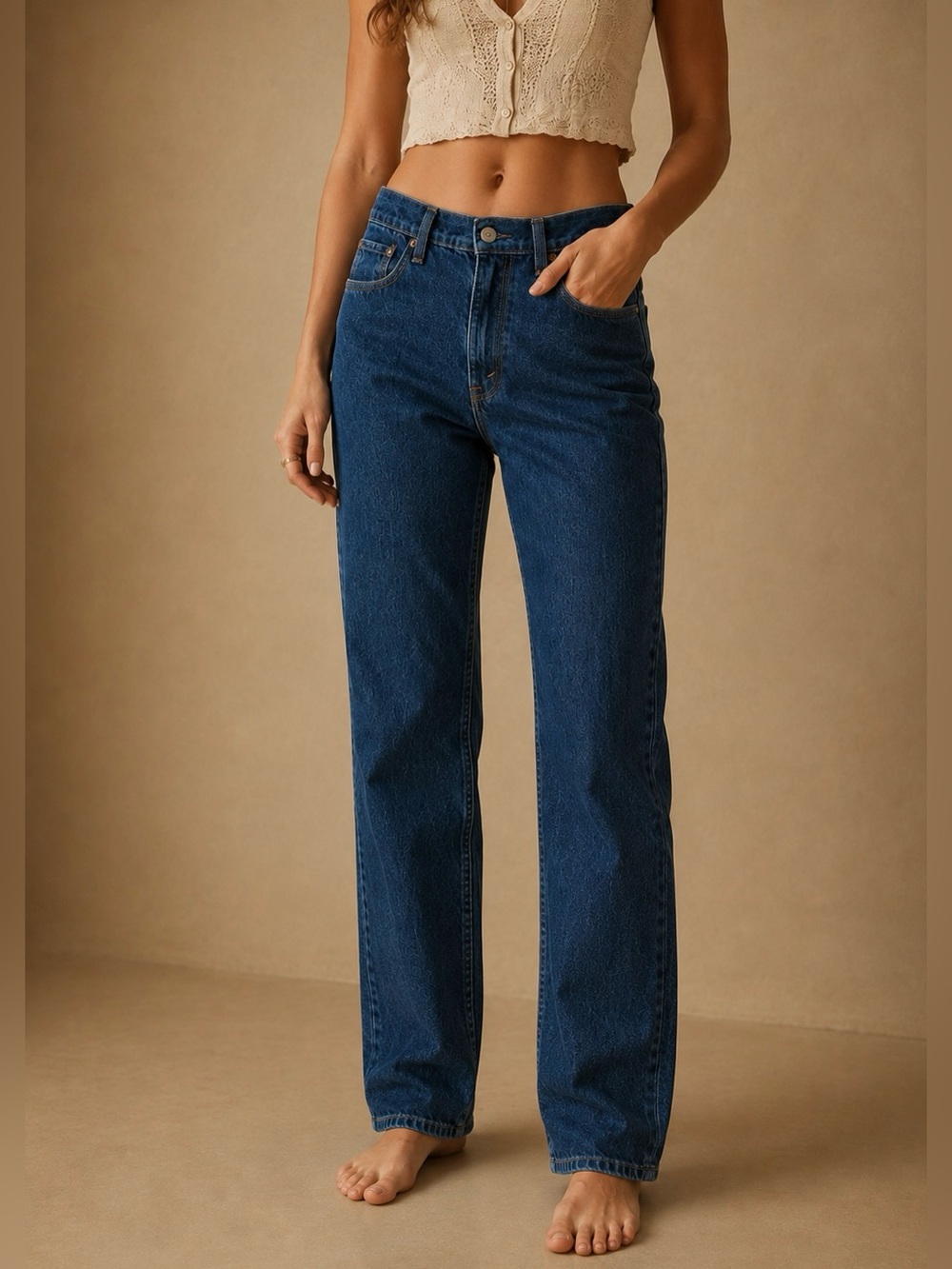 NWT Abercrombie & Fitch Ultra High Rise 90s Straight Jean - Size 28/6R